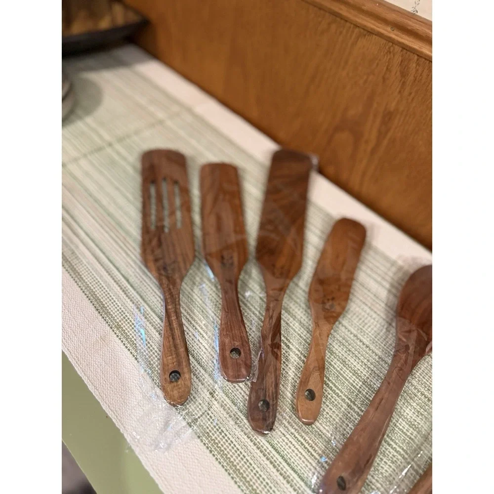 Hiqneuen Teak Wood Spurtle & Utensil 6 Piece Set – Durable Non-Scratch Cooking